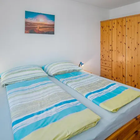 Amazing In With House Sea View Πόρετς