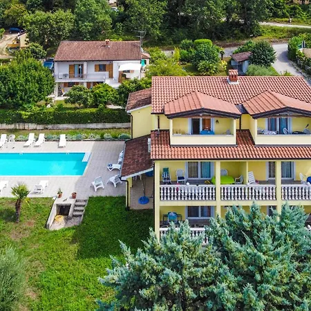 Amazing Apartment In Porec With House Sea View Daire *